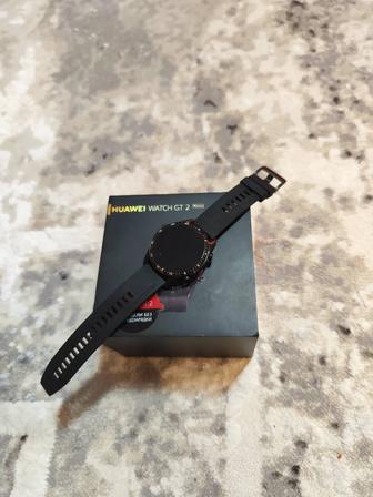 Продам смарт часы Huawei WATCH  2