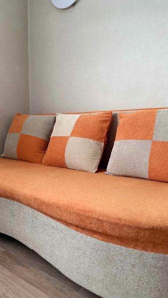 Продам уютный диван в отличном состоянии