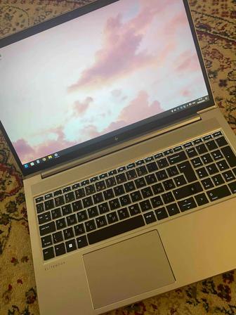 Ноутбук HP