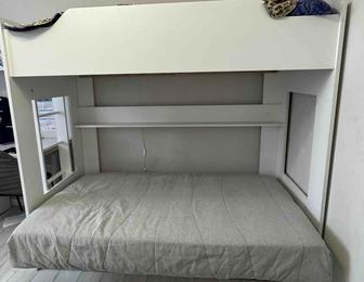 Детская двухъярусный кровать