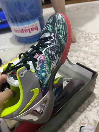 Баскетбольные кроссовки Kobe 8