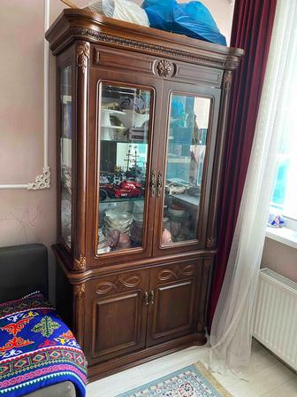 Сервант Шкаф