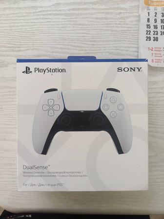 Игровой контроллер Sony PS5 DualSense белый