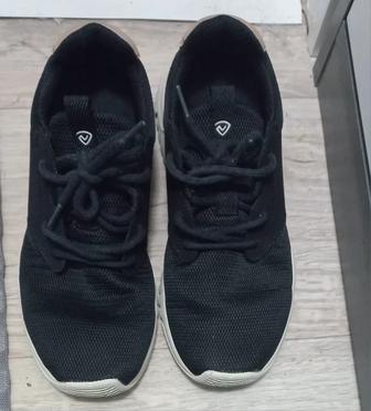 Обувь женская кроссовки