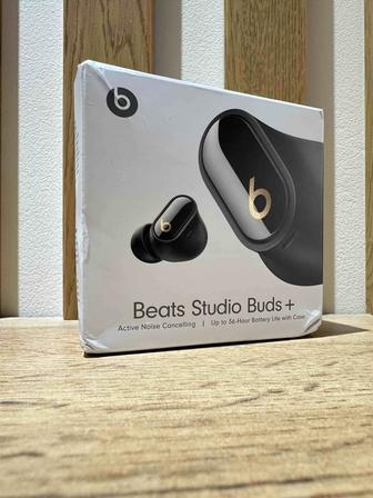 Наушники Beats by Dr. Dre Studio Buds черный