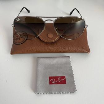 Оригинальные солнцезащитные очки Ray-Ban Aviator RB3025.