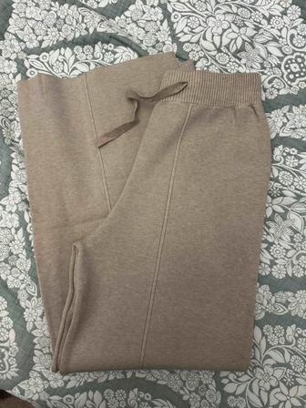 Новые шерстяные штаны, на рост 165, размер L