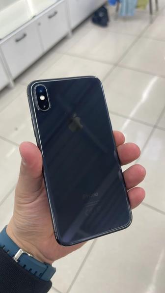 Продам IPhone X