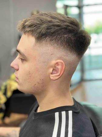 Бесплатно Нужна модель на мужскую стрижку