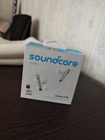 Легендарные беспроводные наушники Anker Soundcore Liberty 4NC