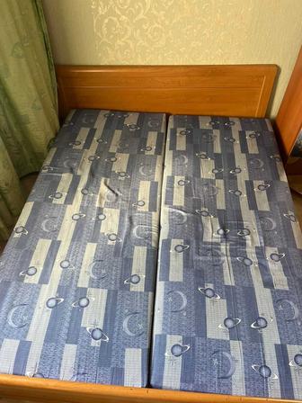 Кровать даром