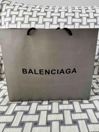 Продам новую сумку Balenciaga