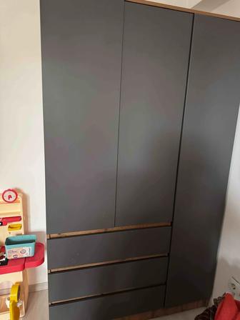 Продам шкаф