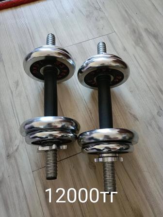 Продам гантели