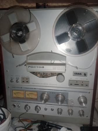 Магнитофон СССР