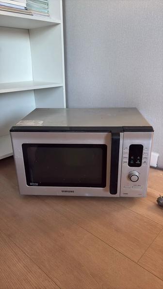 Продам микроволновую печь
