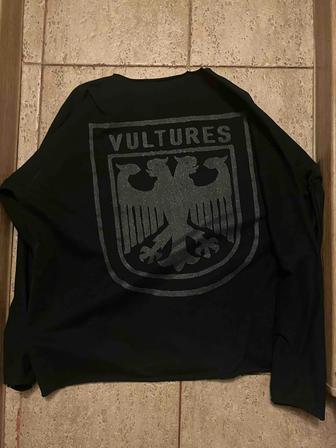 vultures лонгслив kanye west