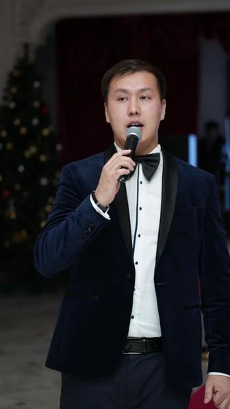 Двуязычный ведущий, тамада! Скидки на корпоративы!