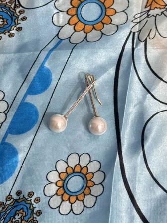 Золотые серьги