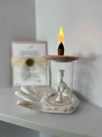 Свеча статуэтка
