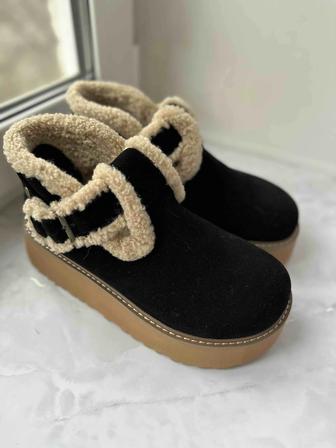 Теплые женские угги