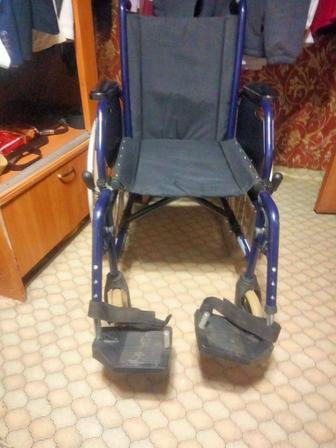 Инвалидная коляска