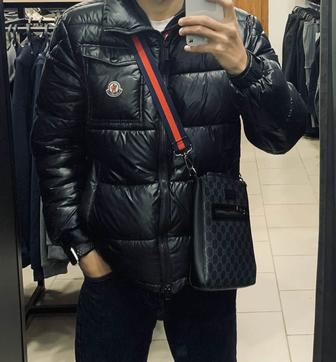 Moncler куртка сатамын сост идеал коп кимедим почти новый