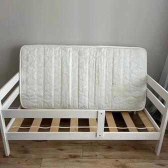 Продам матрас 160-80