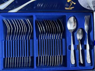 Столовые приборы на 12 персон