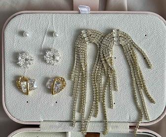 Бижутерия, цепочки и сережки