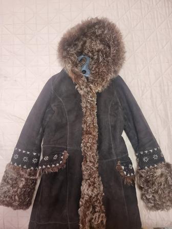Продам стильную дубленку