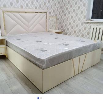 Спальный,матрас в подарок