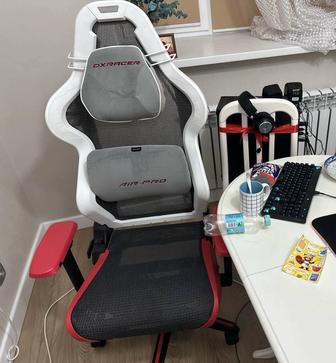 Игровое кресло DXRACER AIR/D7200/WRNG