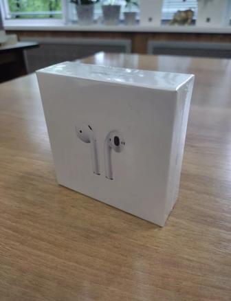 Наушники Apple AirPods