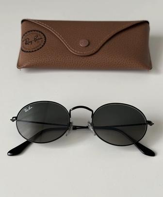 Новые солнцезащитные очки RayBan