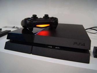 Продам прошитую Playstation 4