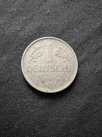 Продам немецкую DEUTSCHE MARK 1974 года