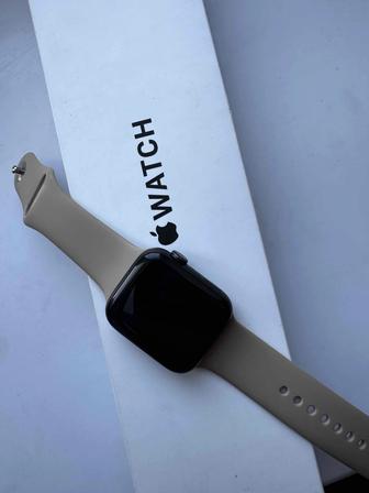 Продам Apple Watch SE 44 mm