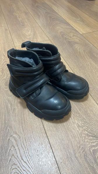 Ботинки обувь