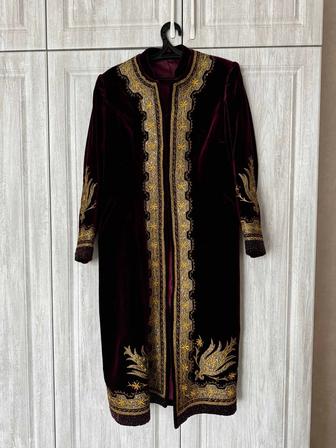 Национальная одежда бешпент