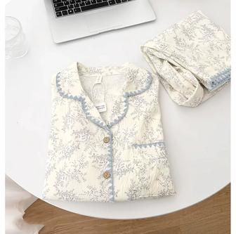 Одежды для дома, пижама