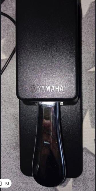 Для синтезатора Педаль сустейна Yamaha черный