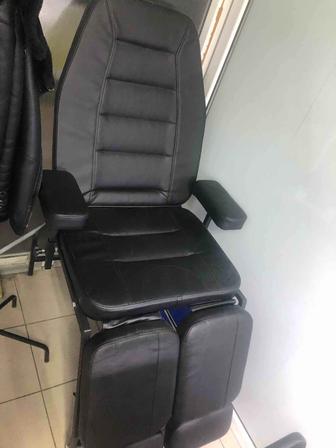 Кресло педикюрное