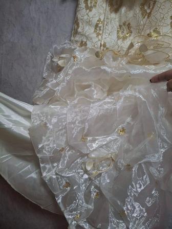 Продам платье