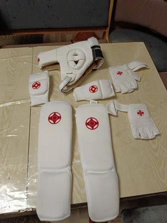 Продам экипировку для каратэ