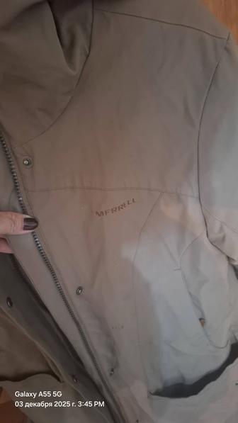 Продам спортивная детская куртка