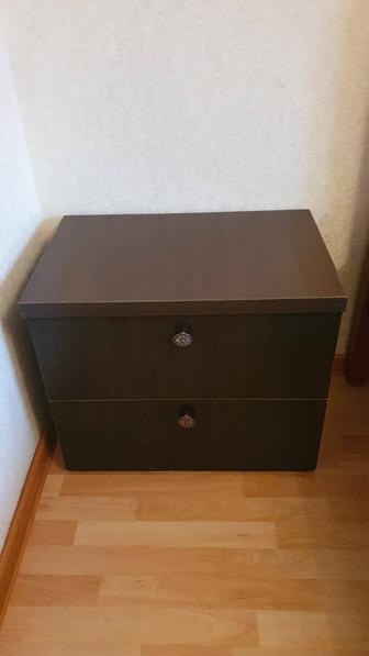 Продам прикроватные тумбочки б/у, цена за 2 шт. 15 тыс тг