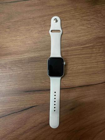 Apple Watch 8