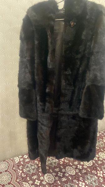 Шуба норковая женская