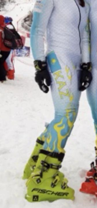 Продам горнолыжный костюм в хорошем состоянии